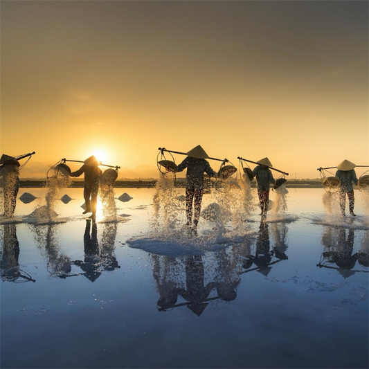 Where Dead Sea Salt Comes From (And Why Cleopatra Was Obsessed With It Too)